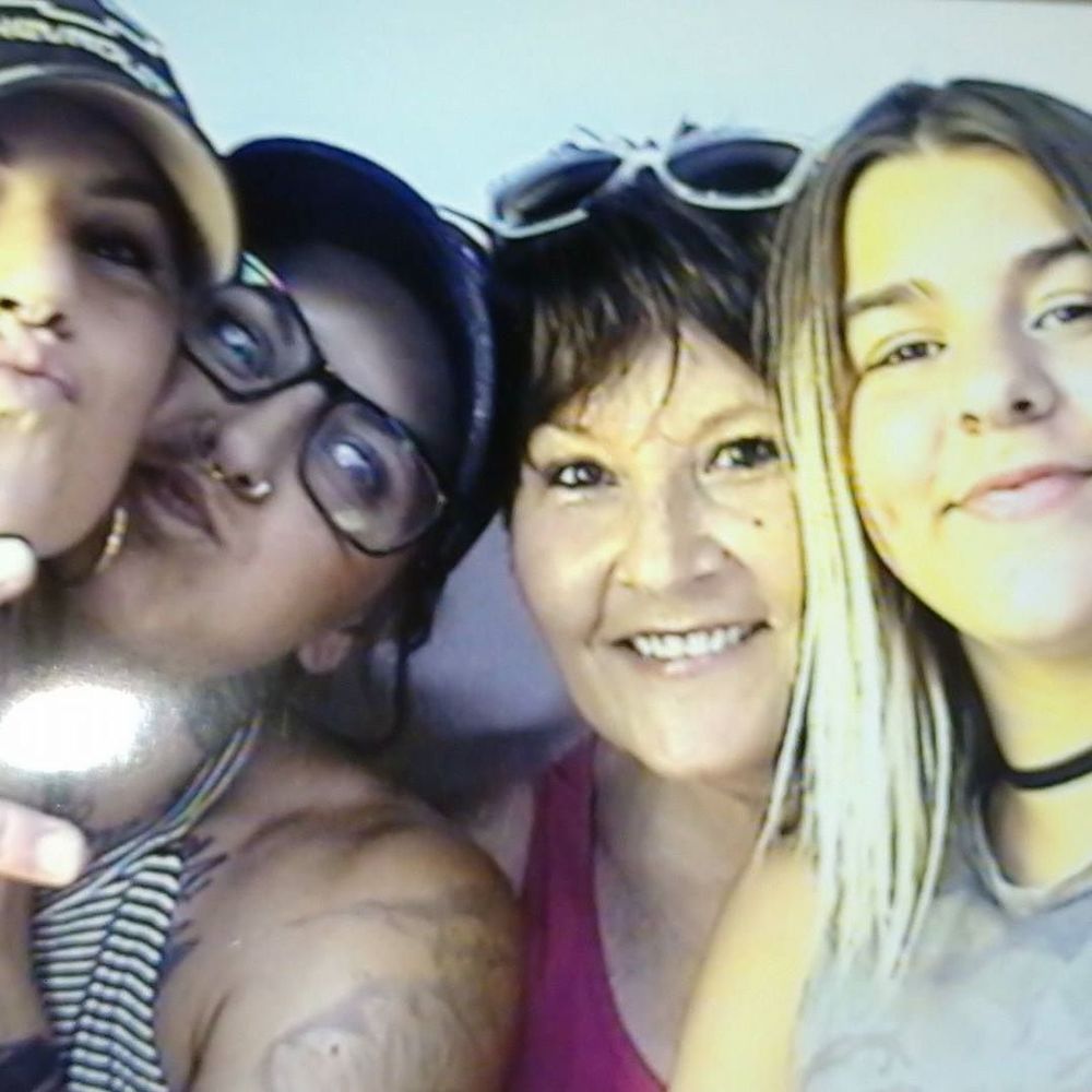 Meet your Posher, Karen